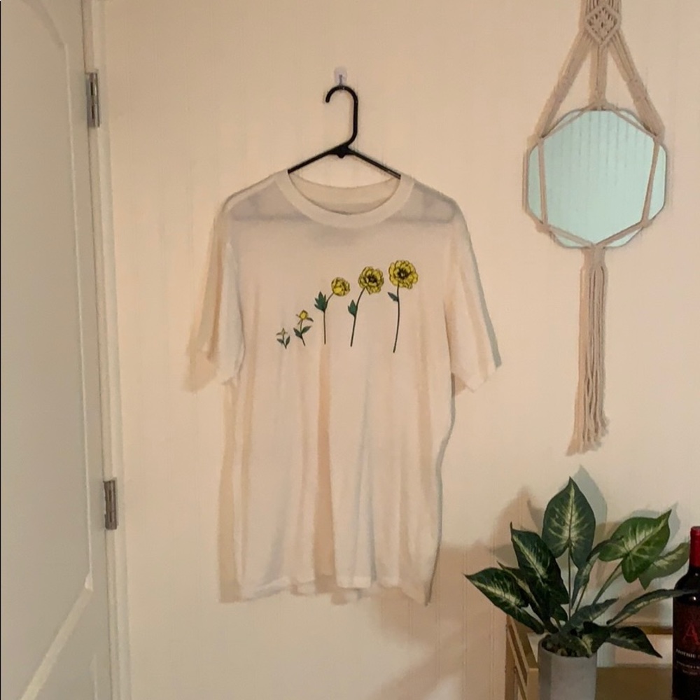 Mighty Fine • short sleeve graphic tee